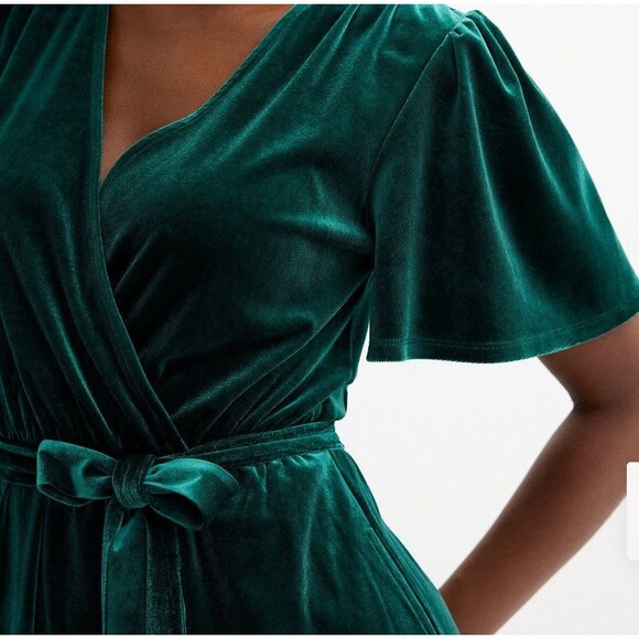 NEW Draper James Green Velvet Wrap Dress Size XL Short  Sleeve - Picture 5 of 15